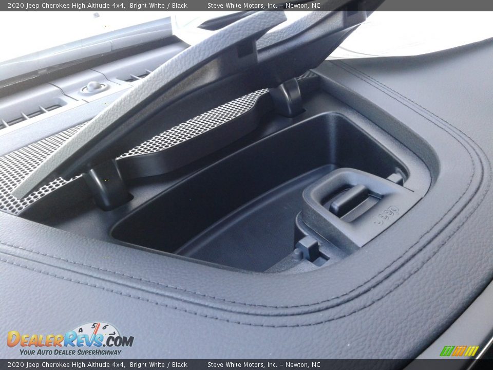 2020 Jeep Cherokee High Altitude 4x4 Bright White / Black Photo #33