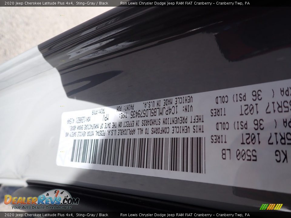 2020 Jeep Cherokee Latitude Plus 4x4 Sting-Gray / Black Photo #15