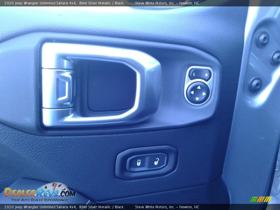 2020 Jeep Wrangler Unlimited Sahara 4x4 Billet Silver Metallic / Black Photo #12
