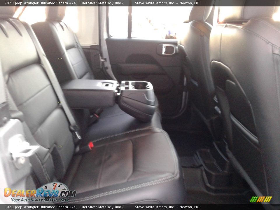 2020 Jeep Wrangler Unlimited Sahara 4x4 Billet Silver Metallic / Black Photo #19