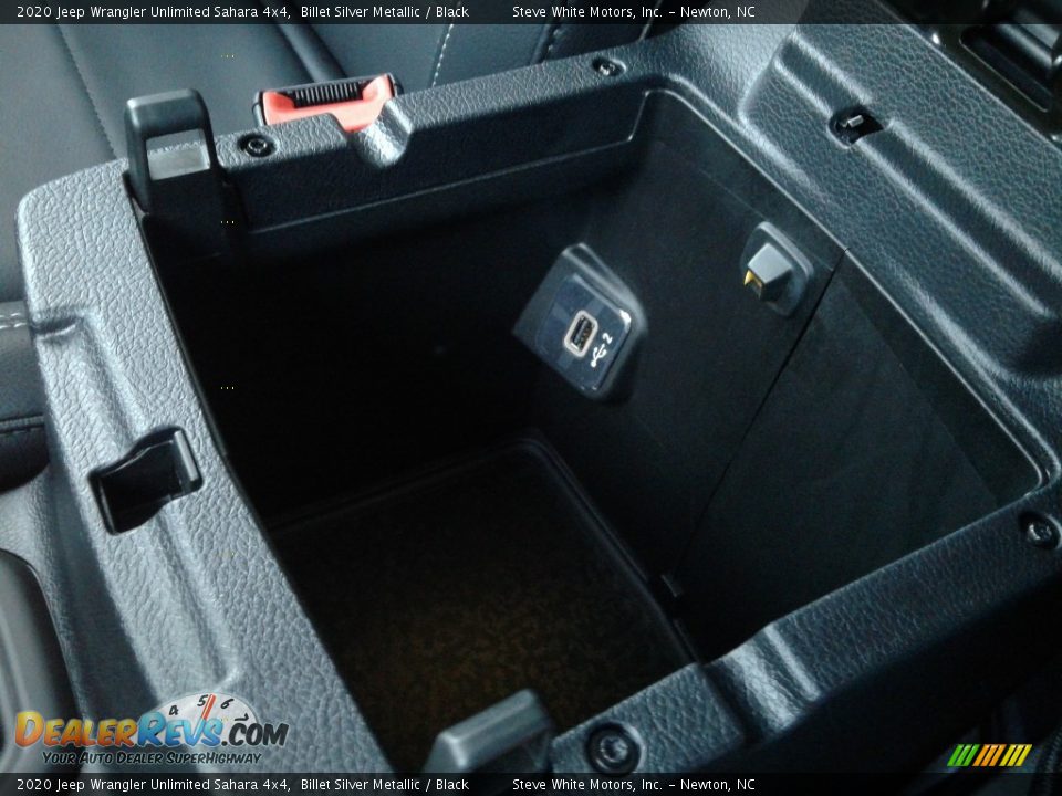 2020 Jeep Wrangler Unlimited Sahara 4x4 Billet Silver Metallic / Black Photo #30