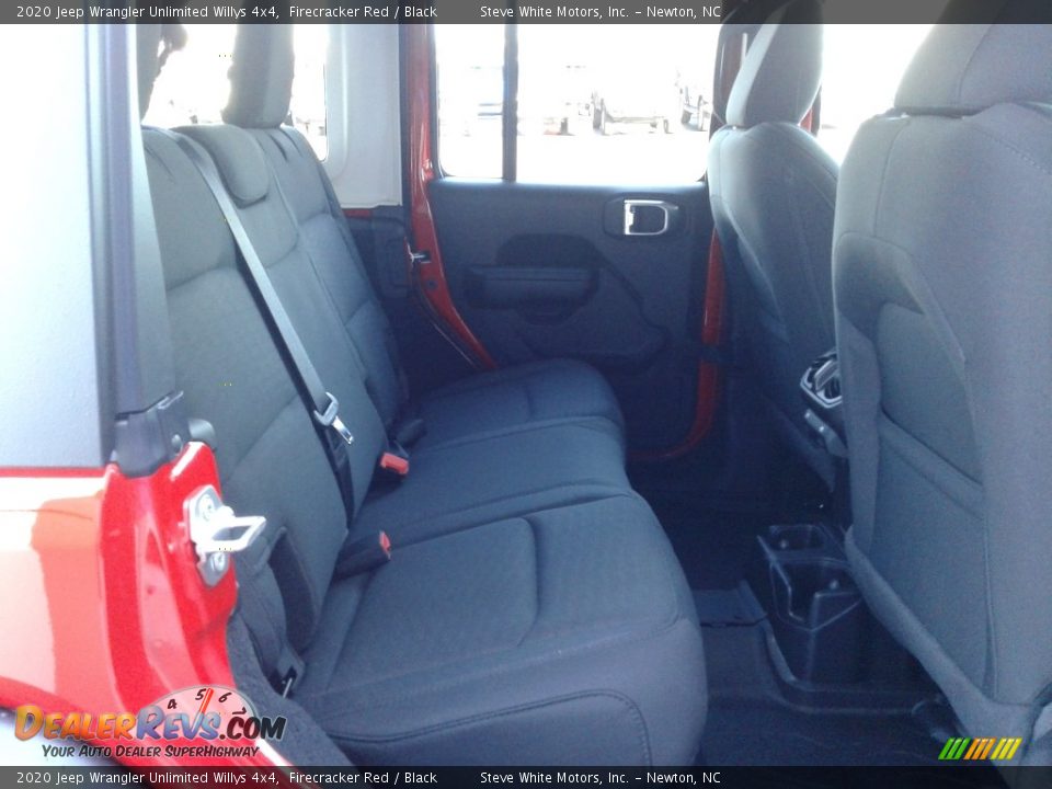 2020 Jeep Wrangler Unlimited Willys 4x4 Firecracker Red / Black Photo #17