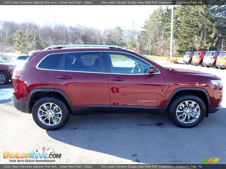 2020 Jeep Cherokee Latitude Plus 4x4 Velvet Red Pearl / Black Photo #6