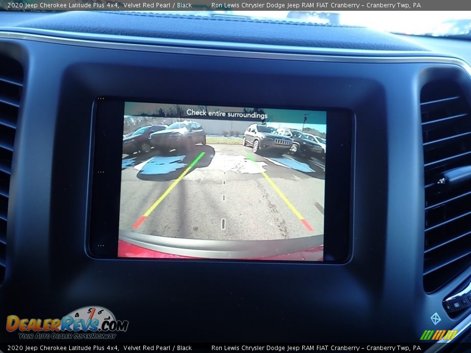 2020 Jeep Cherokee Latitude Plus 4x4 Velvet Red Pearl / Black Photo #17