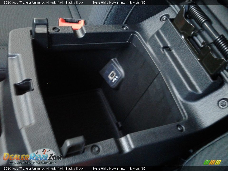 2020 Jeep Wrangler Unlimited Altitude 4x4 Black / Black Photo #26