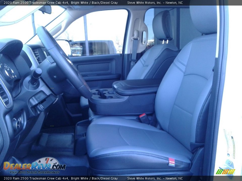2020 Ram 2500 Tradesman Crew Cab 4x4 Bright White / Black/Diesel Gray Photo #11