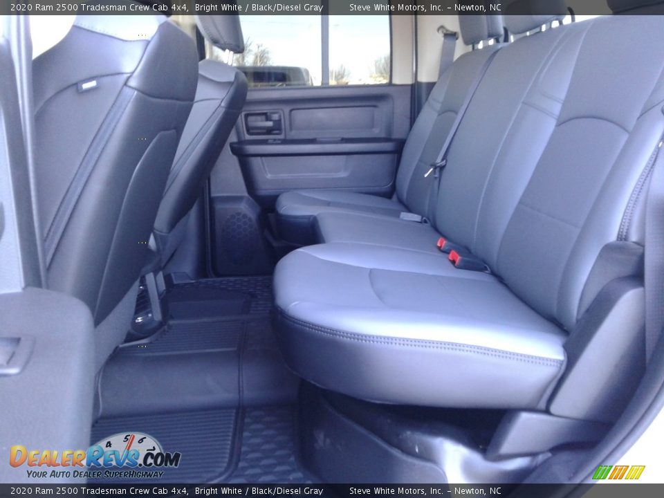 2020 Ram 2500 Tradesman Crew Cab 4x4 Bright White / Black/Diesel Gray Photo #14