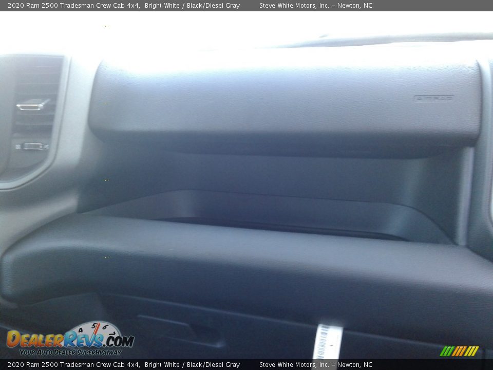 2020 Ram 2500 Tradesman Crew Cab 4x4 Bright White / Black/Diesel Gray Photo #18