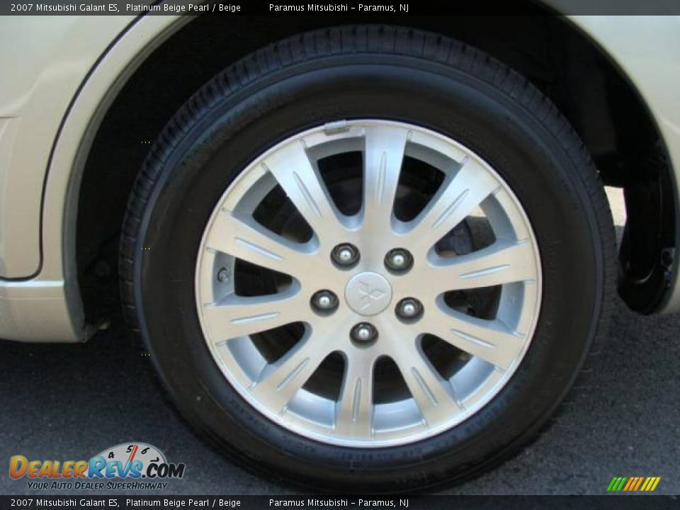 2007 Mitsubishi Galant ES Platinum Beige Pearl / Beige Photo #6