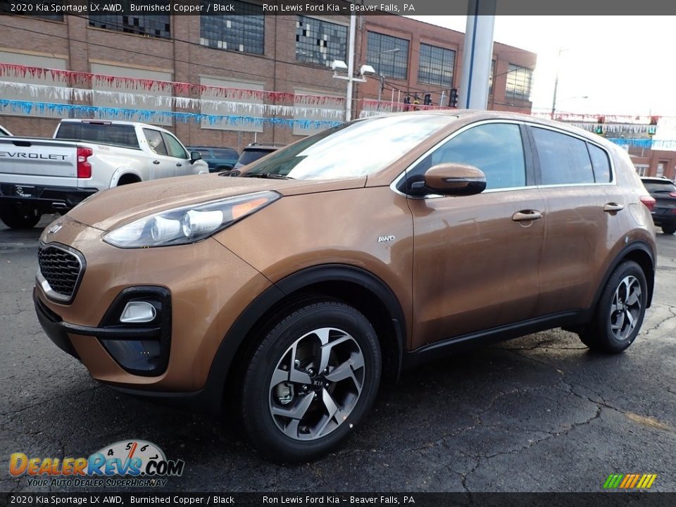 Front 3/4 View of 2020 Kia Sportage LX AWD Photo #7