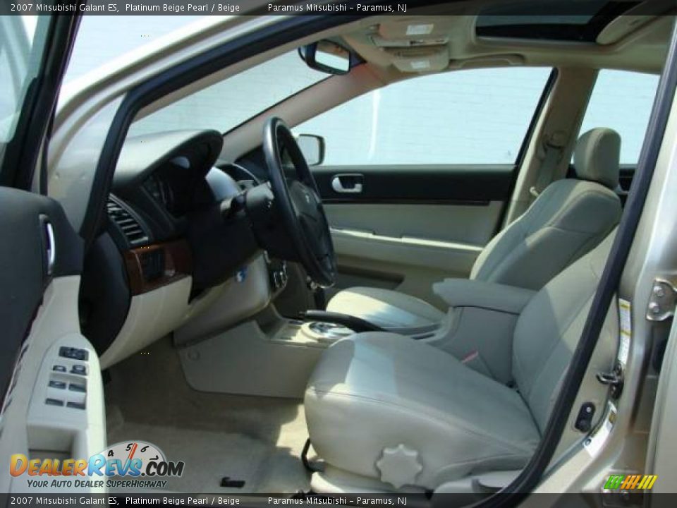 2007 Mitsubishi Galant ES Platinum Beige Pearl / Beige Photo #9