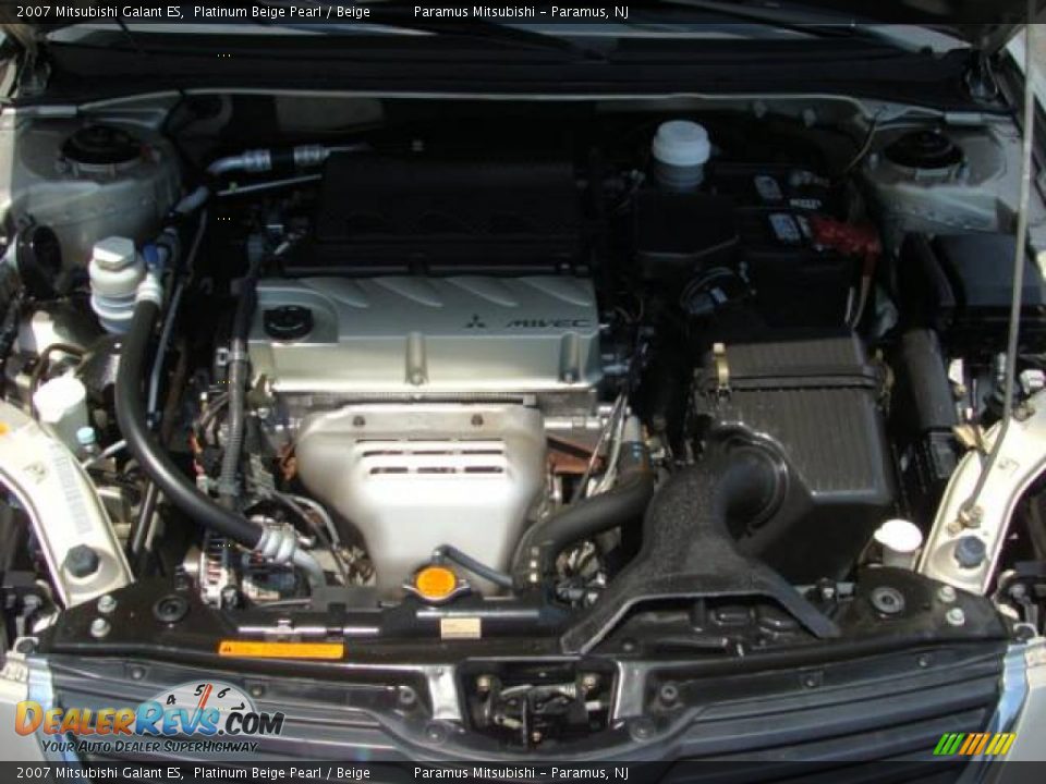 2007 Mitsubishi Galant ES Platinum Beige Pearl / Beige Photo #15