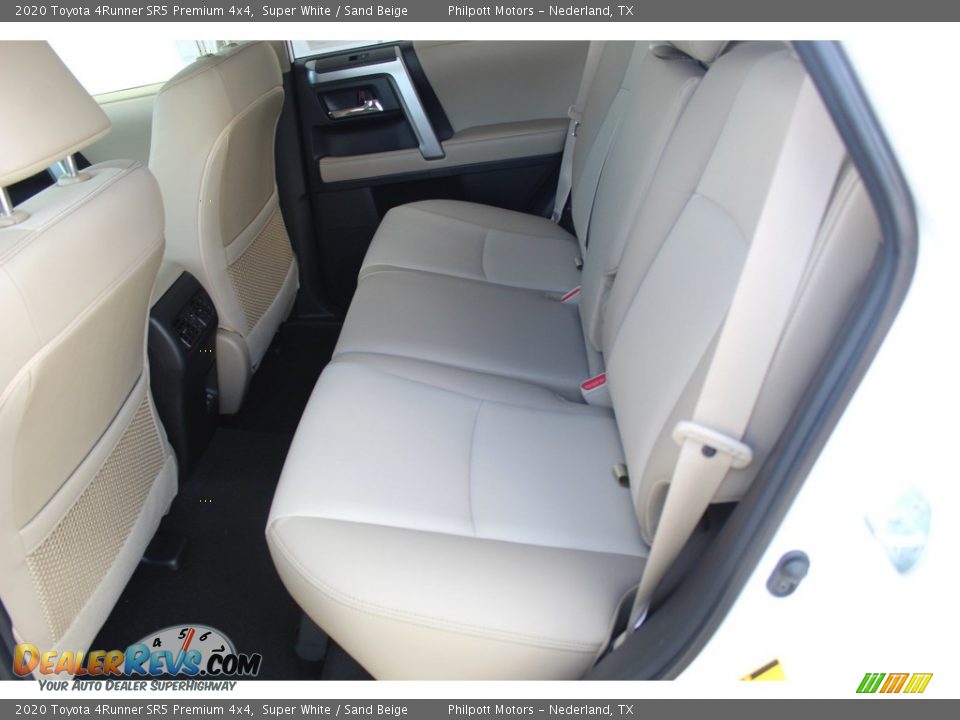 2020 Toyota 4Runner SR5 Premium 4x4 Super White / Sand Beige Photo #22