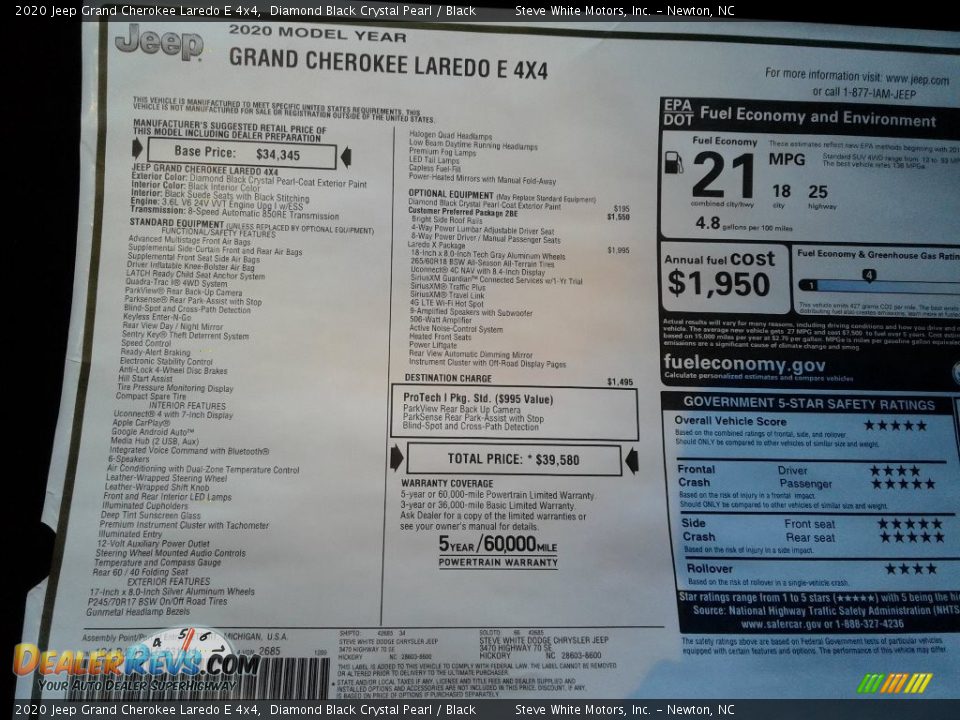 2020 Jeep Grand Cherokee Laredo E 4x4 Diamond Black Crystal Pearl / Black Photo #30