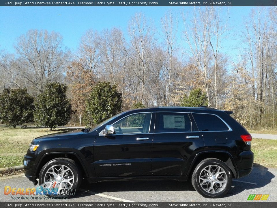 2020 Jeep Grand Cherokee Overland 4x4 Diamond Black Crystal Pearl / Light Frost/Brown Photo #1