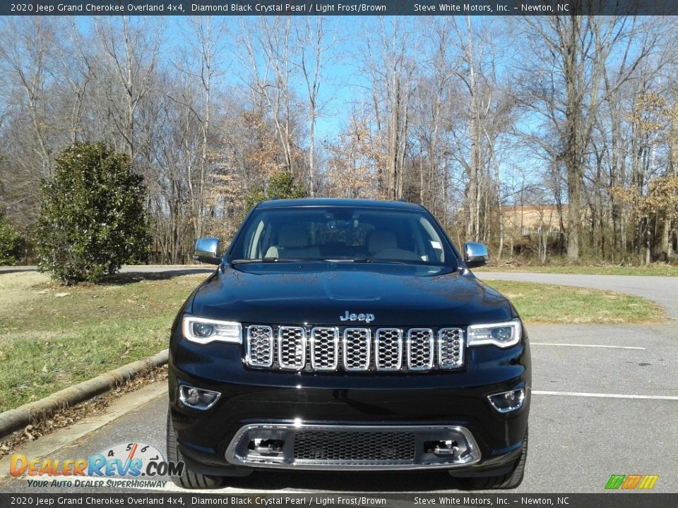 2020 Jeep Grand Cherokee Overland 4x4 Diamond Black Crystal Pearl / Light Frost/Brown Photo #3