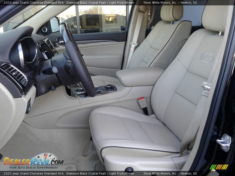 2020 Jeep Grand Cherokee Overland 4x4 Diamond Black Crystal Pearl / Light Frost/Brown Photo #11