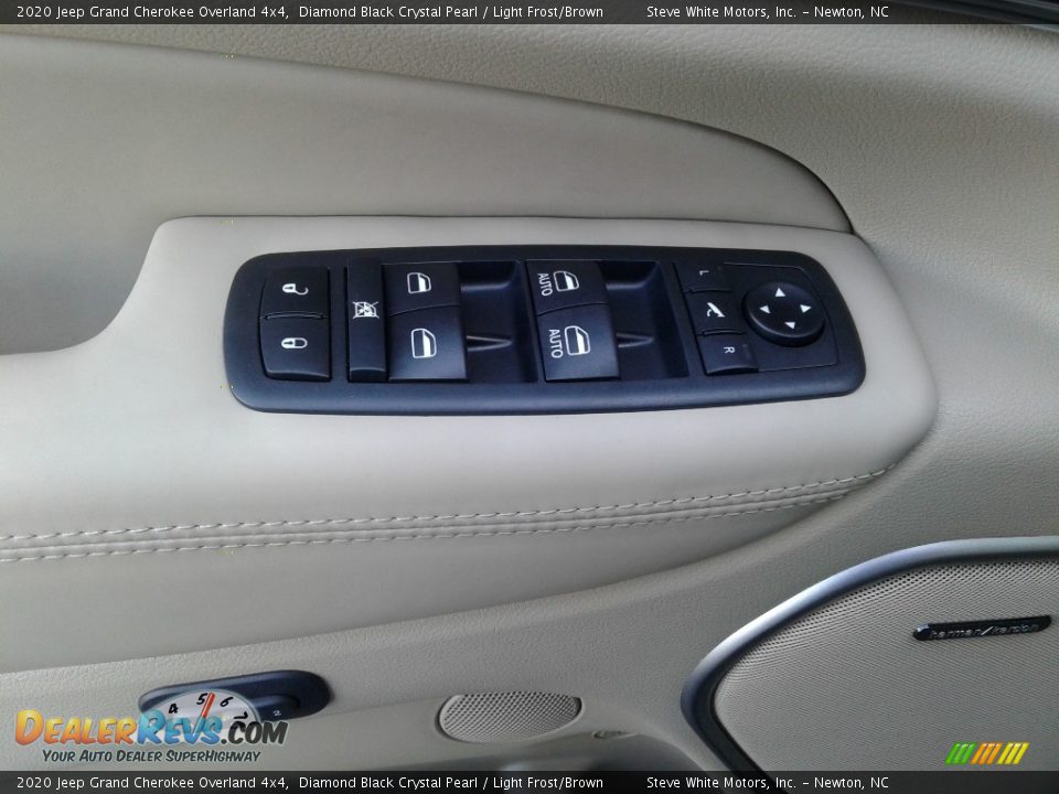 2020 Jeep Grand Cherokee Overland 4x4 Diamond Black Crystal Pearl / Light Frost/Brown Photo #12