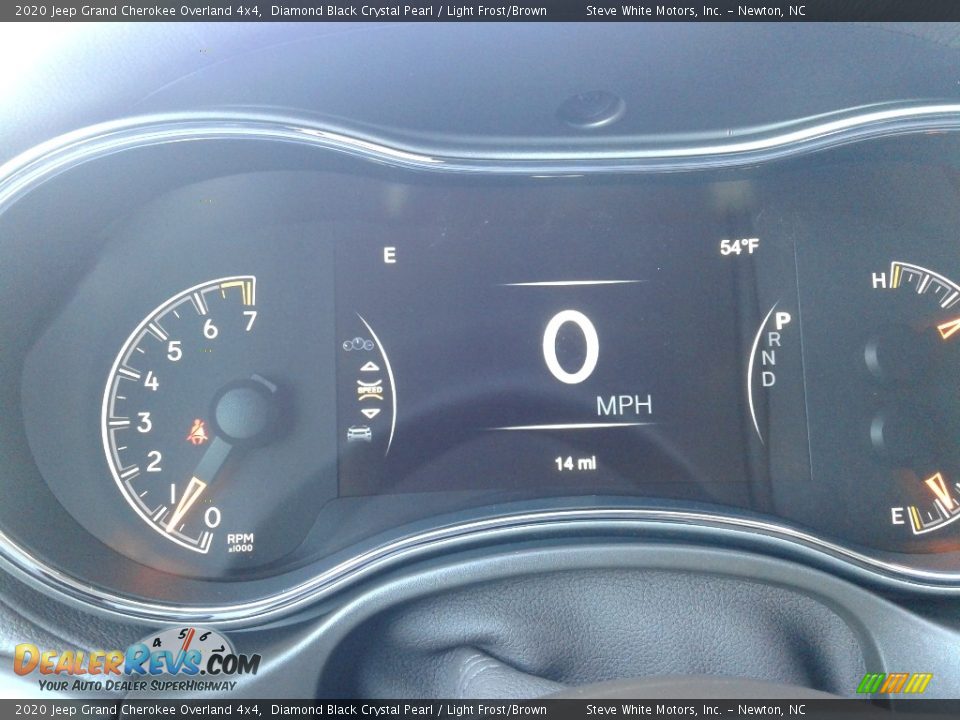 2020 Jeep Grand Cherokee Overland 4x4 Diamond Black Crystal Pearl / Light Frost/Brown Photo #24