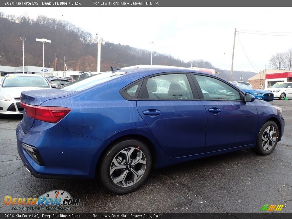 2020 Kia Forte LXS Deep Sea Blue / Black Photo #2