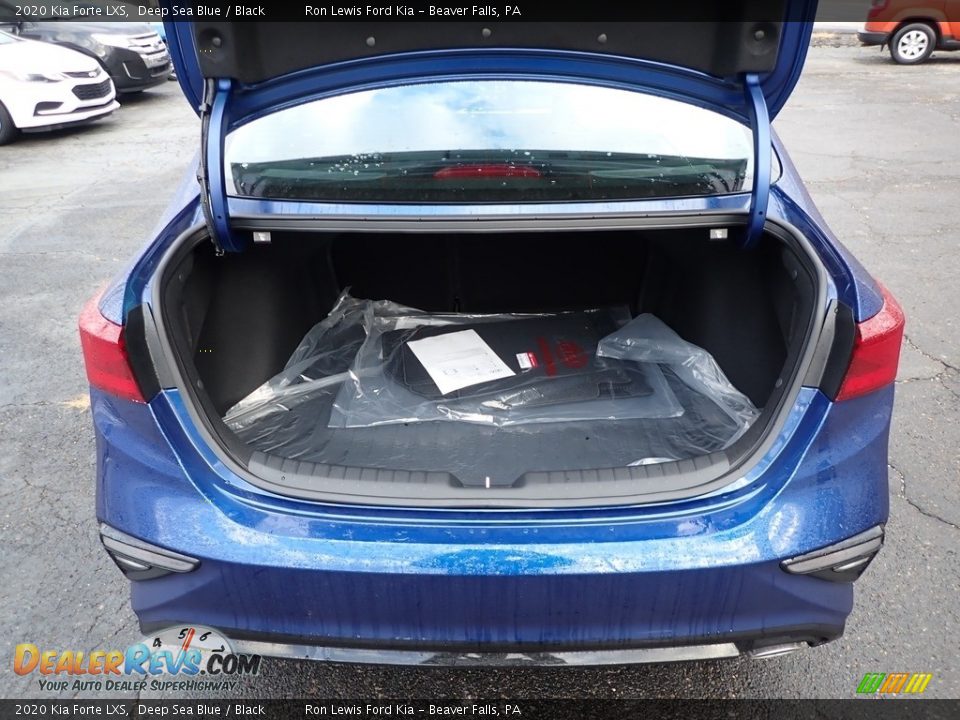 2020 Kia Forte LXS Deep Sea Blue / Black Photo #4