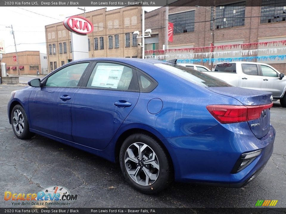2020 Kia Forte LXS Deep Sea Blue / Black Photo #5