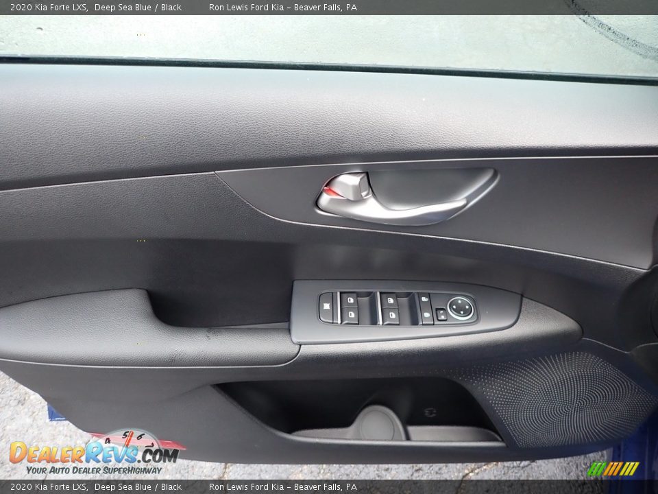 2020 Kia Forte LXS Deep Sea Blue / Black Photo #17