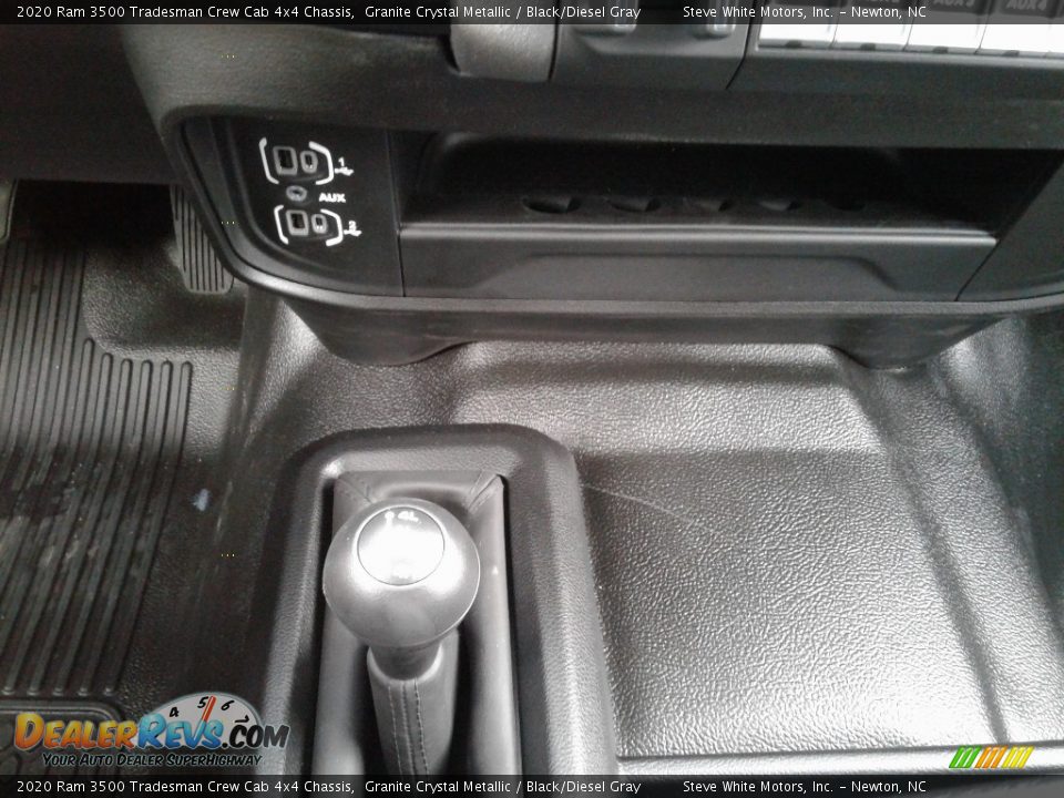 2020 Ram 3500 Tradesman Crew Cab 4x4 Chassis Granite Crystal Metallic / Black/Diesel Gray Photo #22