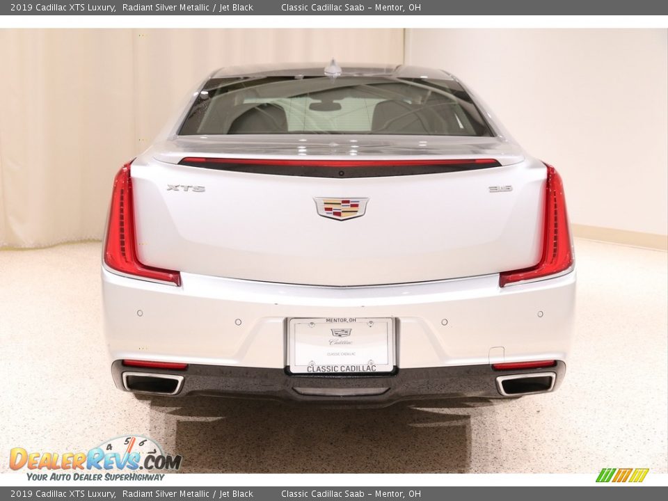 2019 Cadillac XTS Luxury Radiant Silver Metallic / Jet Black Photo #19
