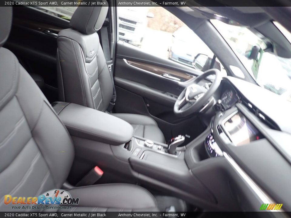 2020 Cadillac XT5 Sport AWD Garnet Metallic / Jet Black Photo #9