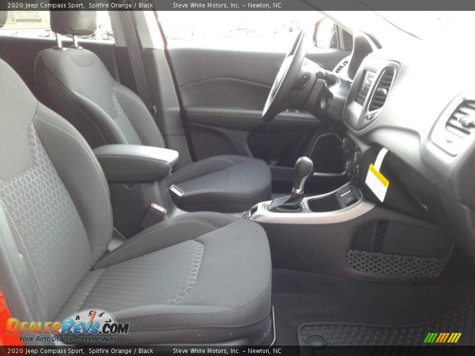 2020 Jeep Compass Sport Spitfire Orange / Black Photo #19
