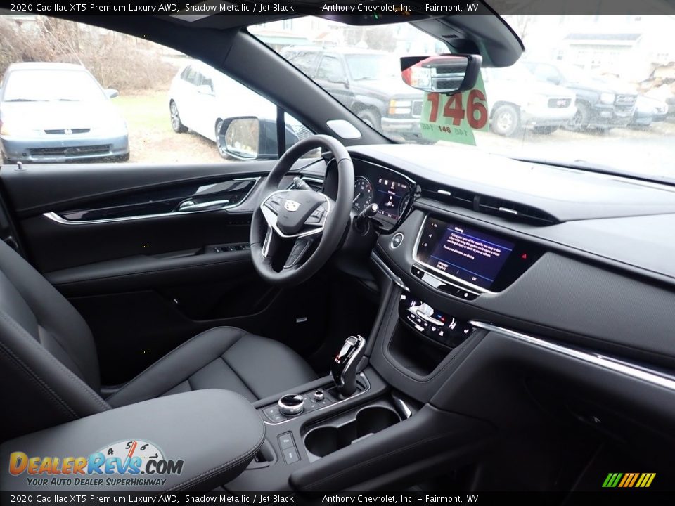 Dashboard of 2020 Cadillac XT5 Premium Luxury AWD Photo #12