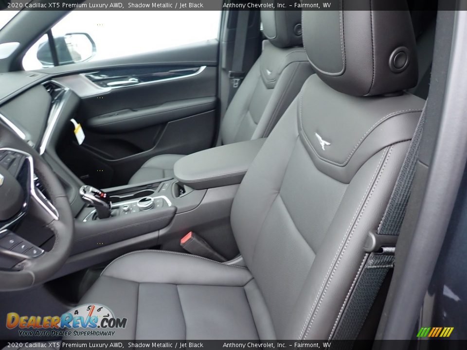 Front Seat of 2020 Cadillac XT5 Premium Luxury AWD Photo #15
