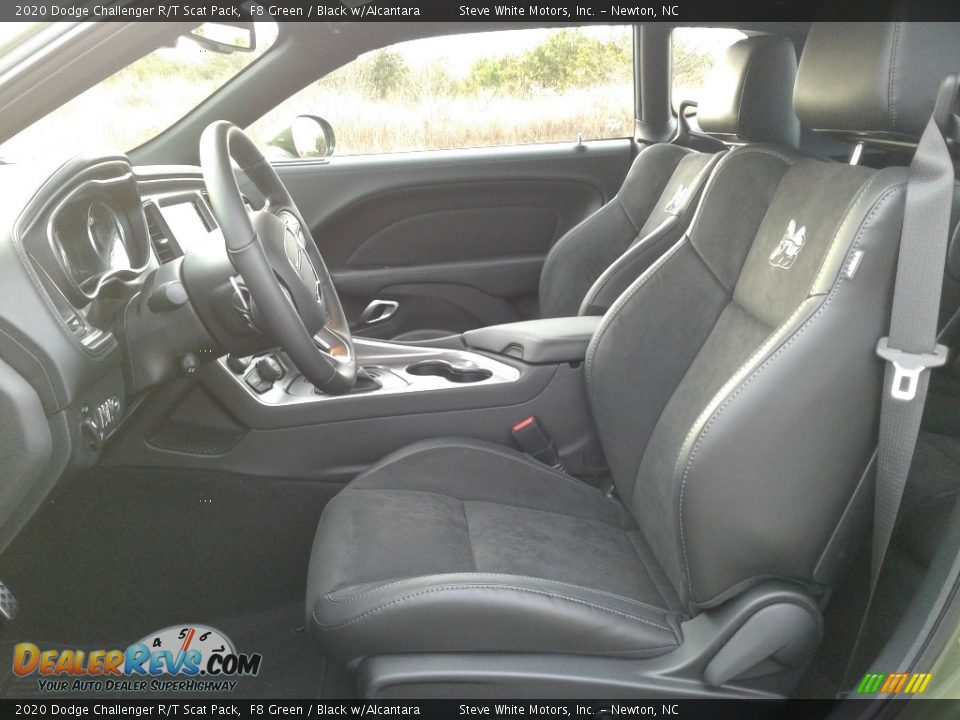 Front Seat of 2020 Dodge Challenger R/T Scat Pack Photo #11