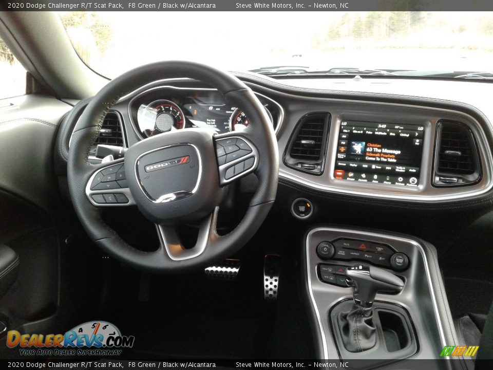 2020 Dodge Challenger R/T Scat Pack Shifter Photo #18