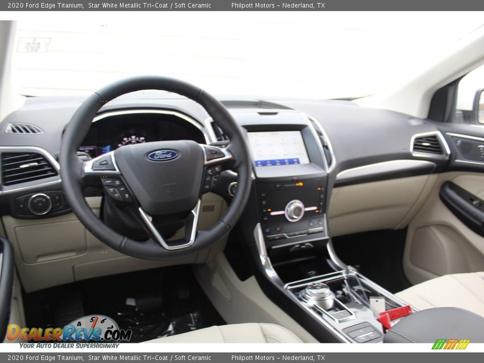 2020 Ford Edge Titanium Star White Metallic Tri-Coat / Soft Ceramic Photo #22