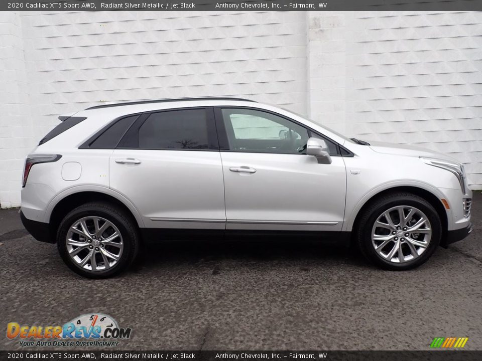 Radiant Silver Metallic 2020 Cadillac XT5 Sport AWD Photo #3