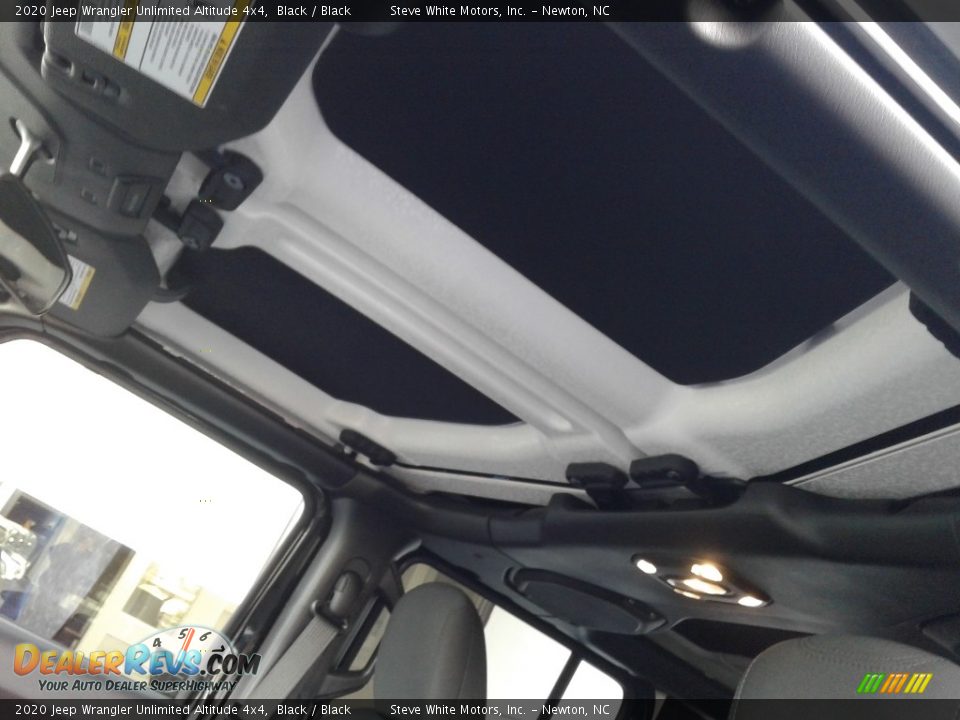 2020 Jeep Wrangler Unlimited Altitude 4x4 Black / Black Photo #19