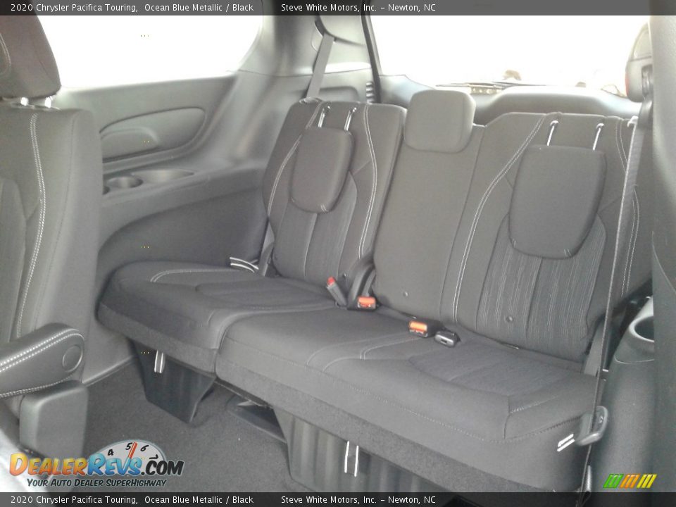 Rear Seat of 2020 Chrysler Pacifica Touring Photo #19