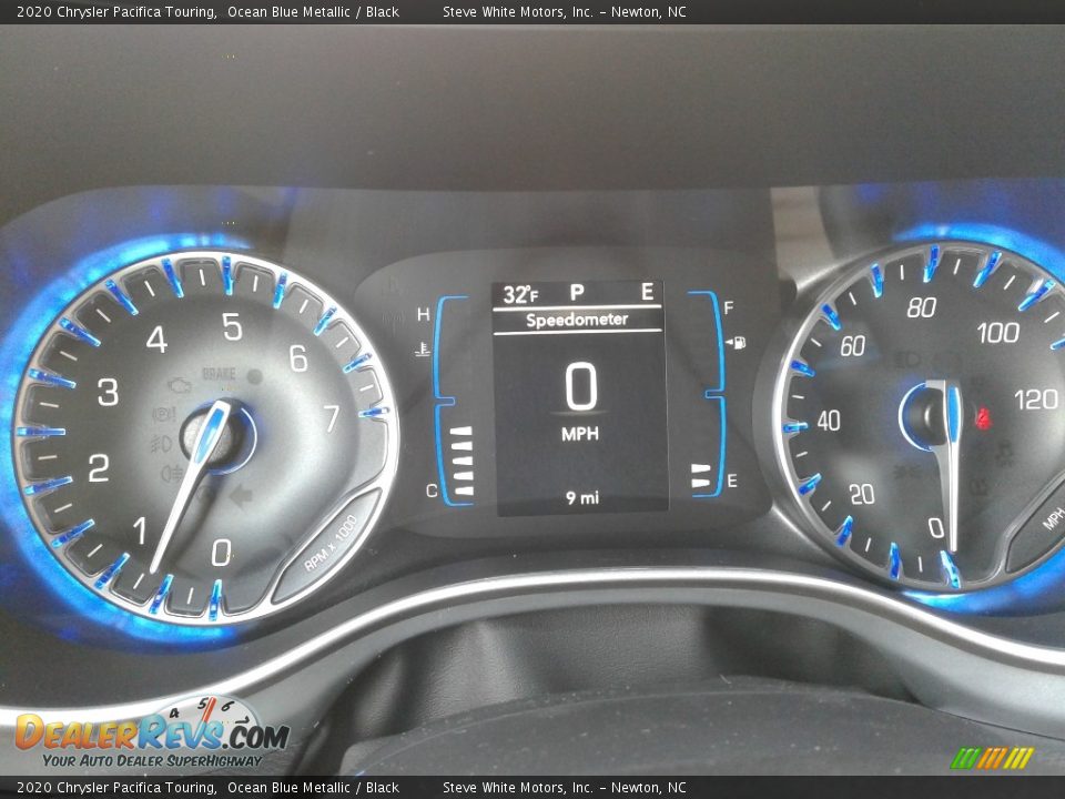 2020 Chrysler Pacifica Touring Gauges Photo #27