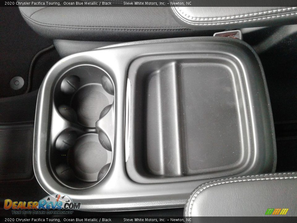 2020 Chrysler Pacifica Touring Ocean Blue Metallic / Black Photo #35