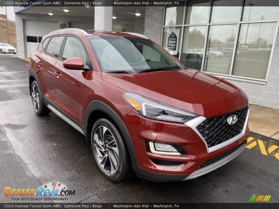 Front 3/4 View of 2020 Hyundai Tucson Sport AWD Photo #2