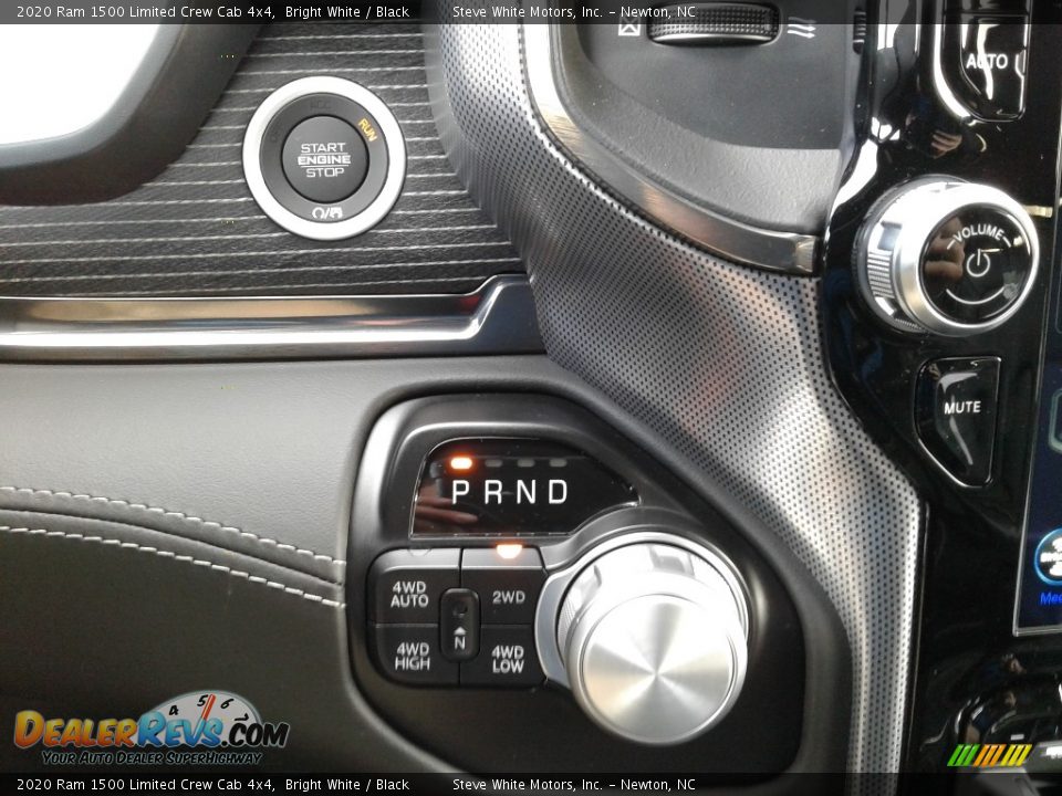 2020 Ram 1500 Limited Crew Cab 4x4 Bright White / Black Photo #14