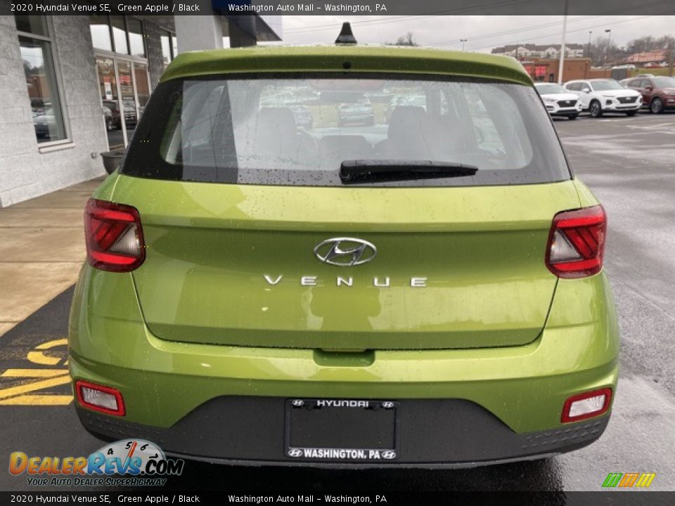 2020 Hyundai Venue SE Green Apple / Black Photo #5
