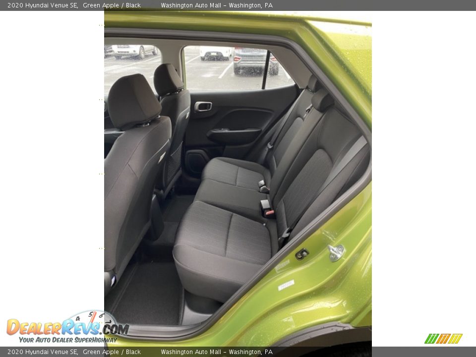 Rear Seat of 2020 Hyundai Venue SE Photo #20
