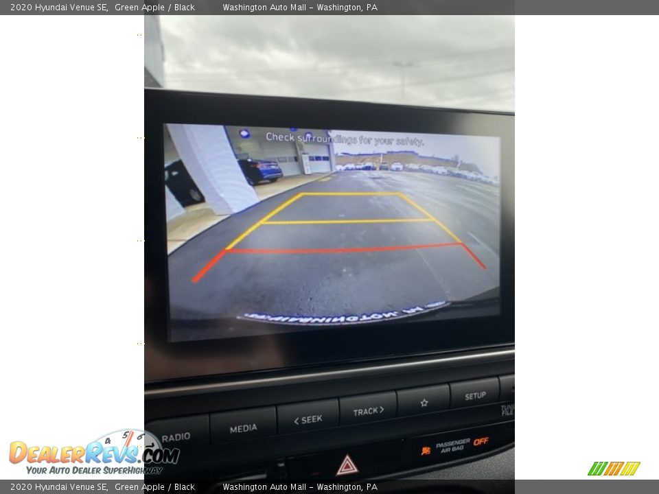 2020 Hyundai Venue SE Green Apple / Black Photo #29