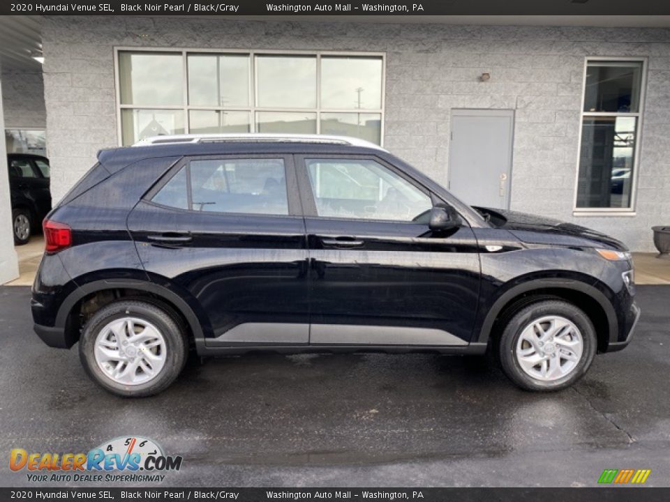 Black Noir Pearl 2020 Hyundai Venue SEL Photo #3