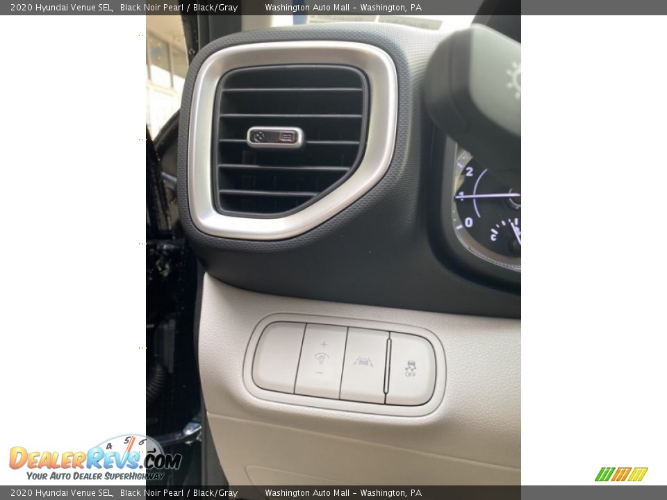 2020 Hyundai Venue SEL Black Noir Pearl / Black/Gray Photo #13