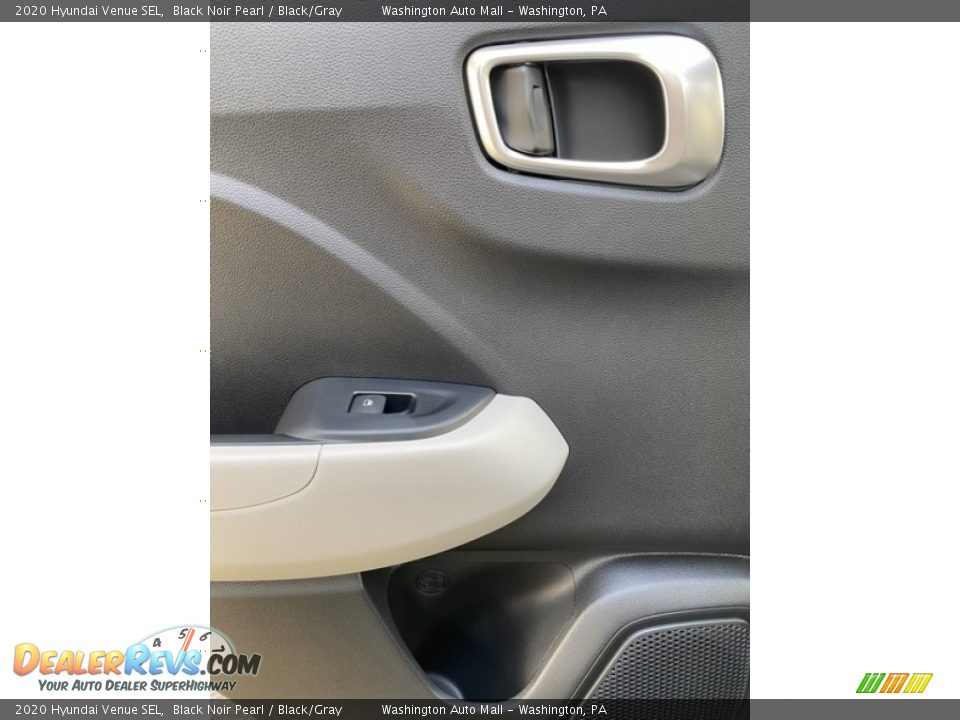 2020 Hyundai Venue SEL Black Noir Pearl / Black/Gray Photo #18