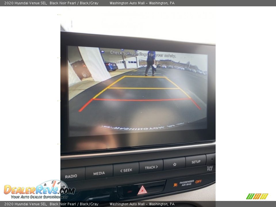 2020 Hyundai Venue SEL Black Noir Pearl / Black/Gray Photo #29